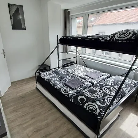 Small Apartments Denisa Business Brno Exterior photo