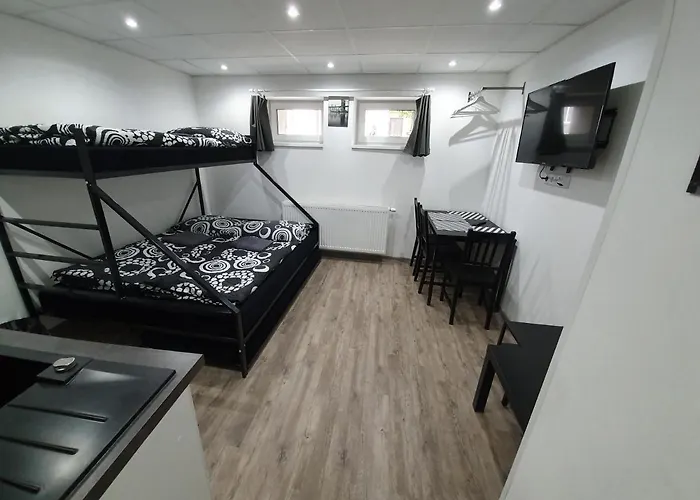 Small Apartments Denisa Business
